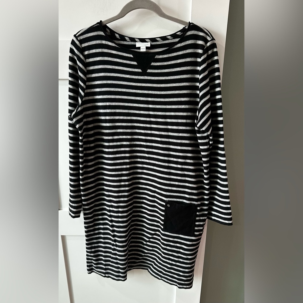 J Jill Jersey Knit Dress Pocket Long Sleeve Size Large Gray and Black Stripe